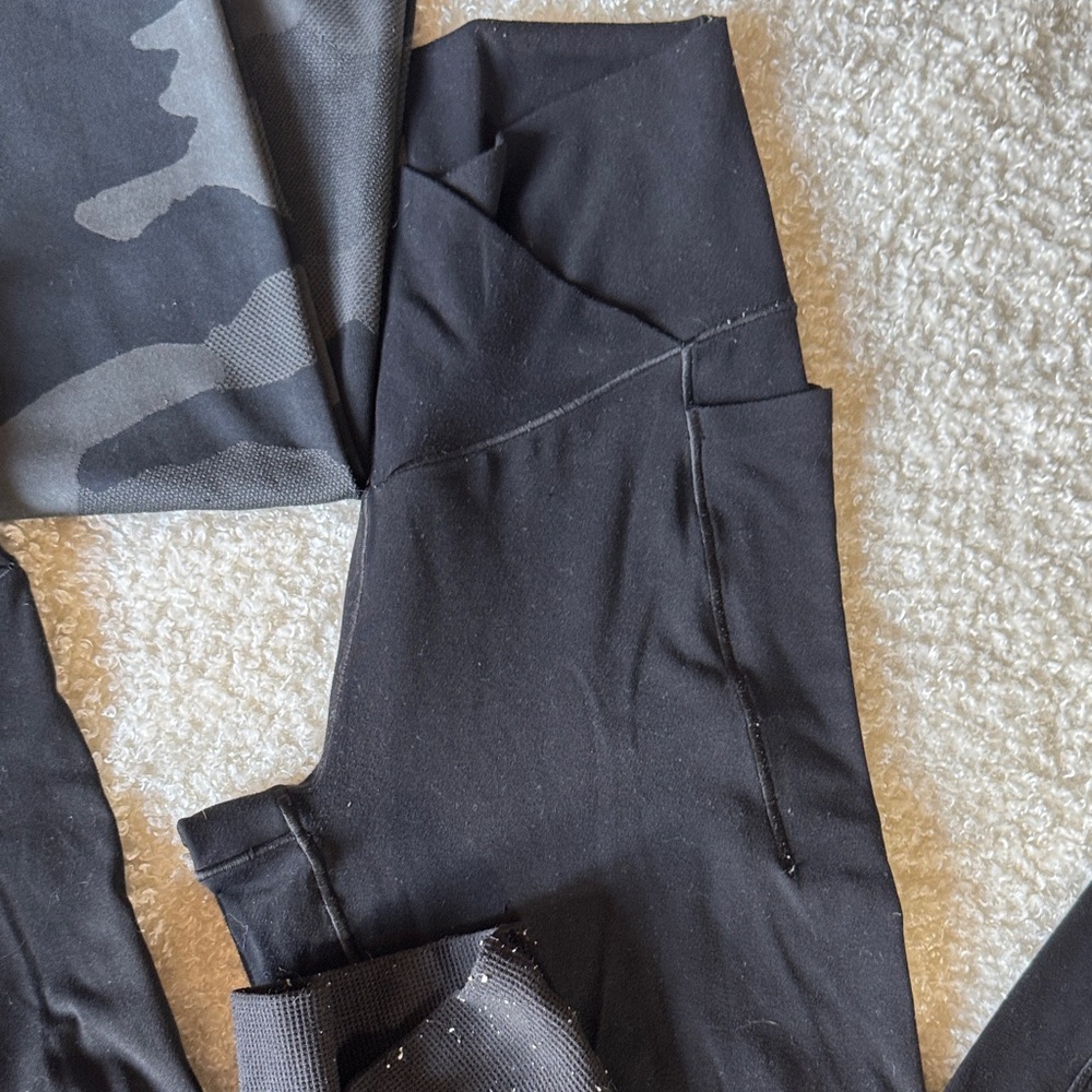Aerie Black High-Rise Leggings - Picture 4 of 6